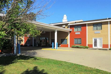 redwood falls casino resort.